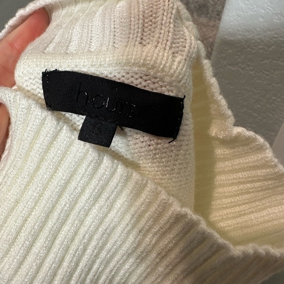 H:ours Calico Wool Cropped Sweater - Picture 8 of 8